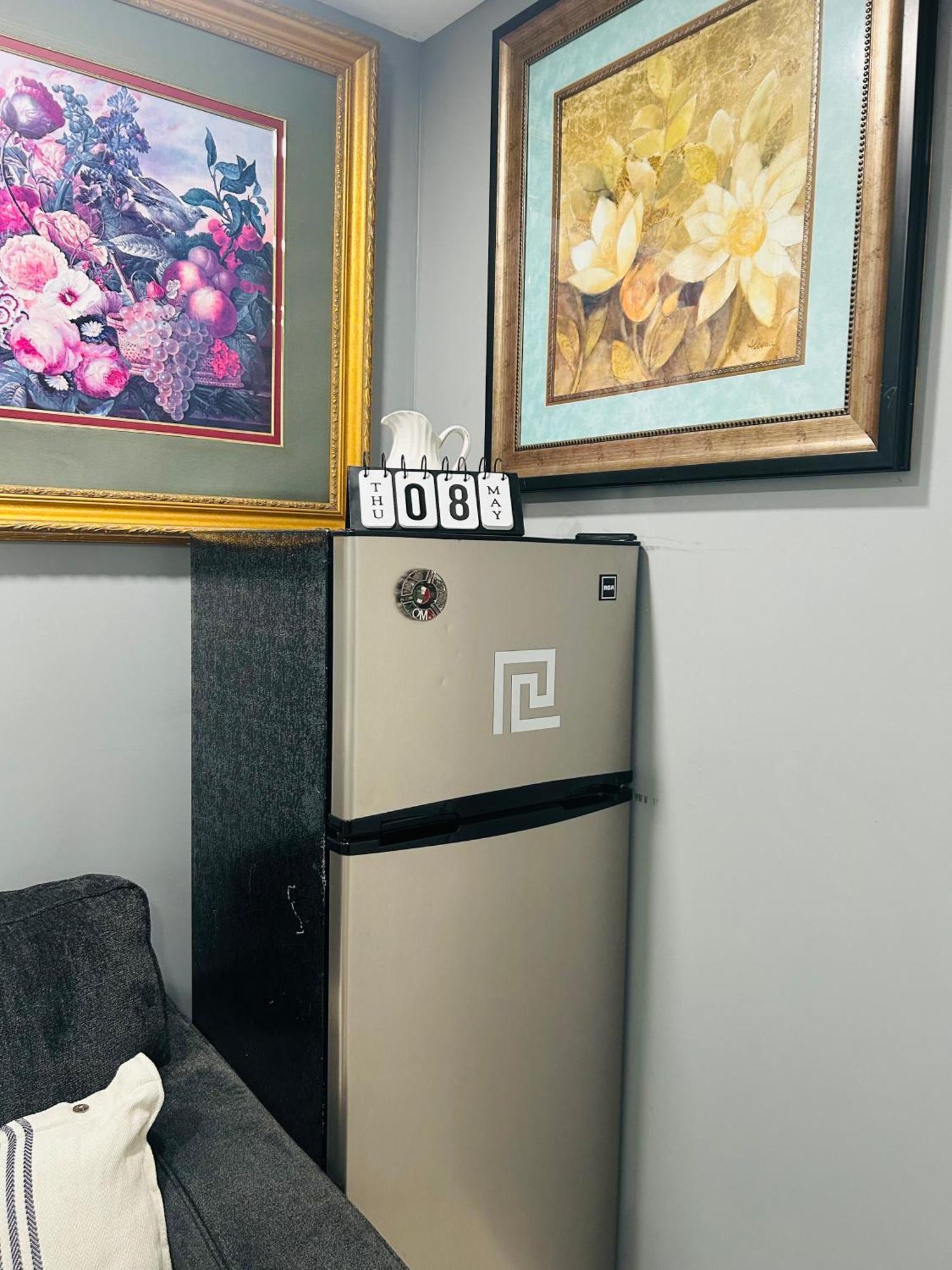 Fancy Studio Private Entrance Selden ภายนอก รูปภาพ